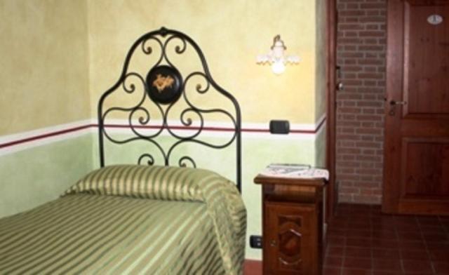 Agriturismo Corte Milone Villa Pescantina ภายนอก รูปภาพ
